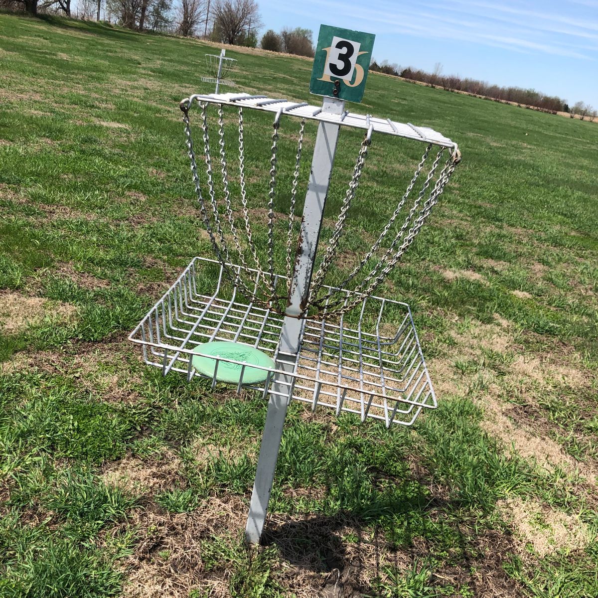 Hole 3 Basket