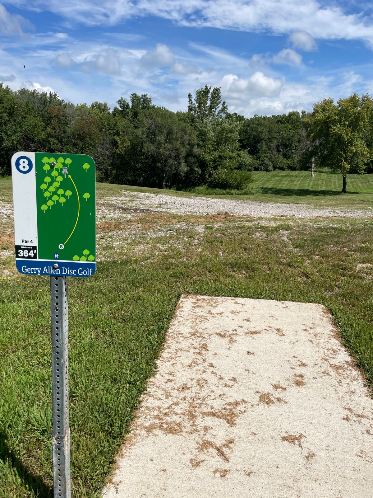 Hole 8 tee