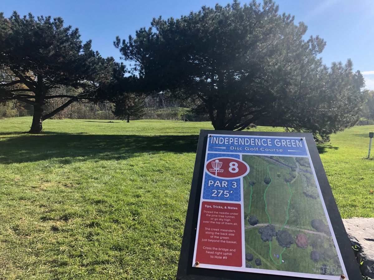 Hole 8 tee sign