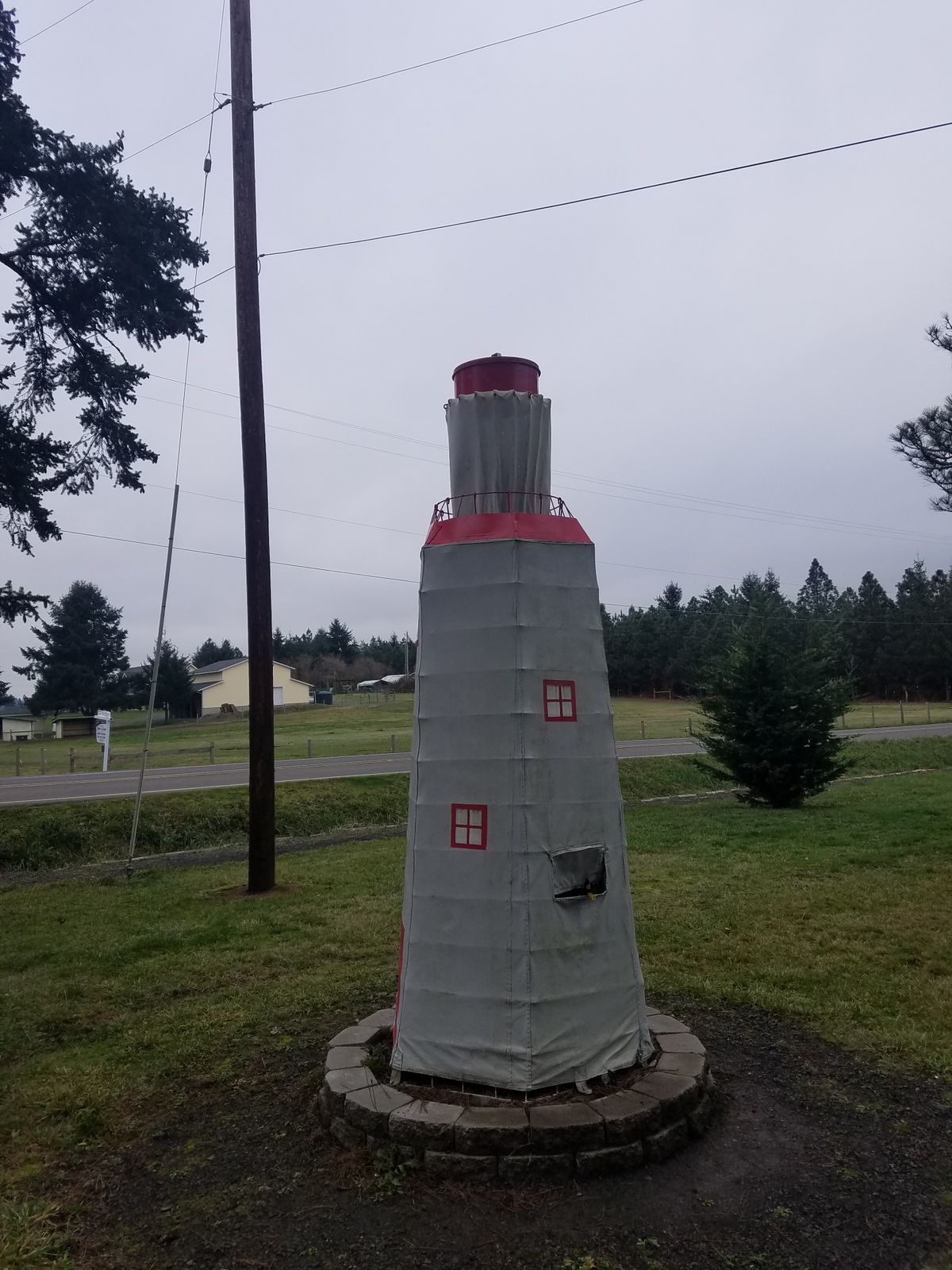 Hole 18 super cool lighthouse basket