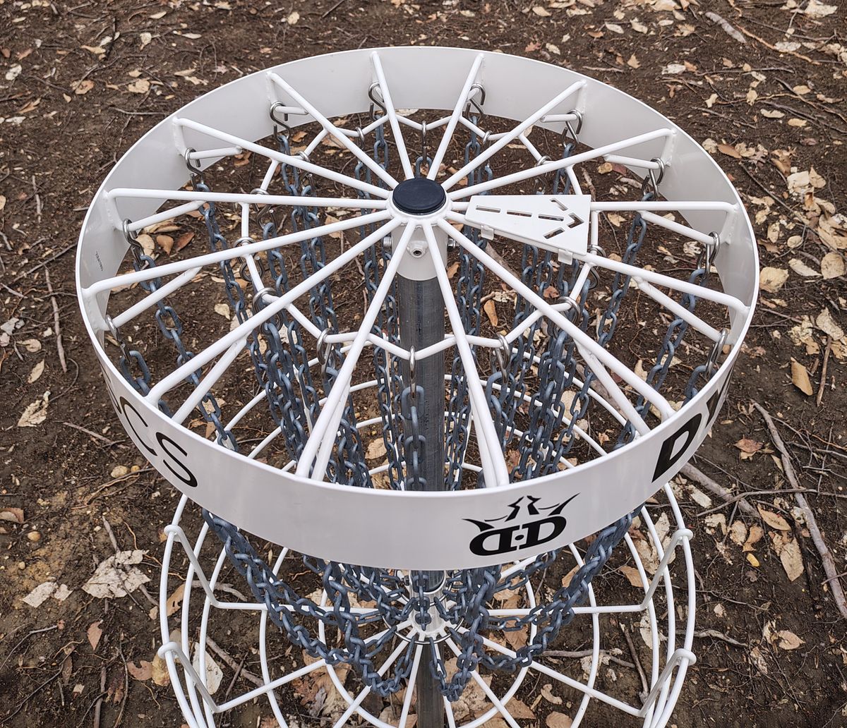 Directional arrows on top of every basket!!!