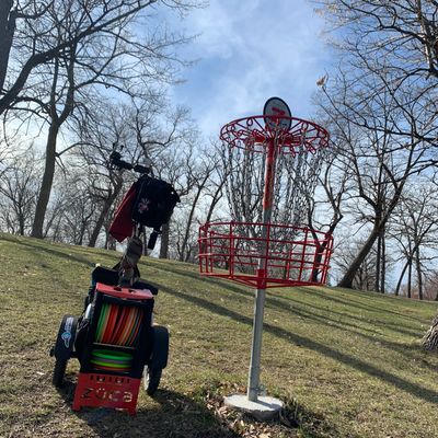 Hole 7 basket.