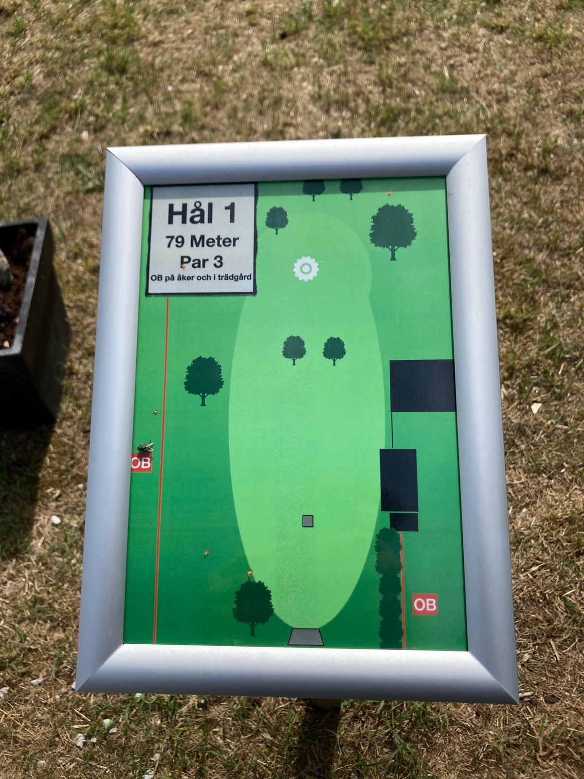 Hål 1