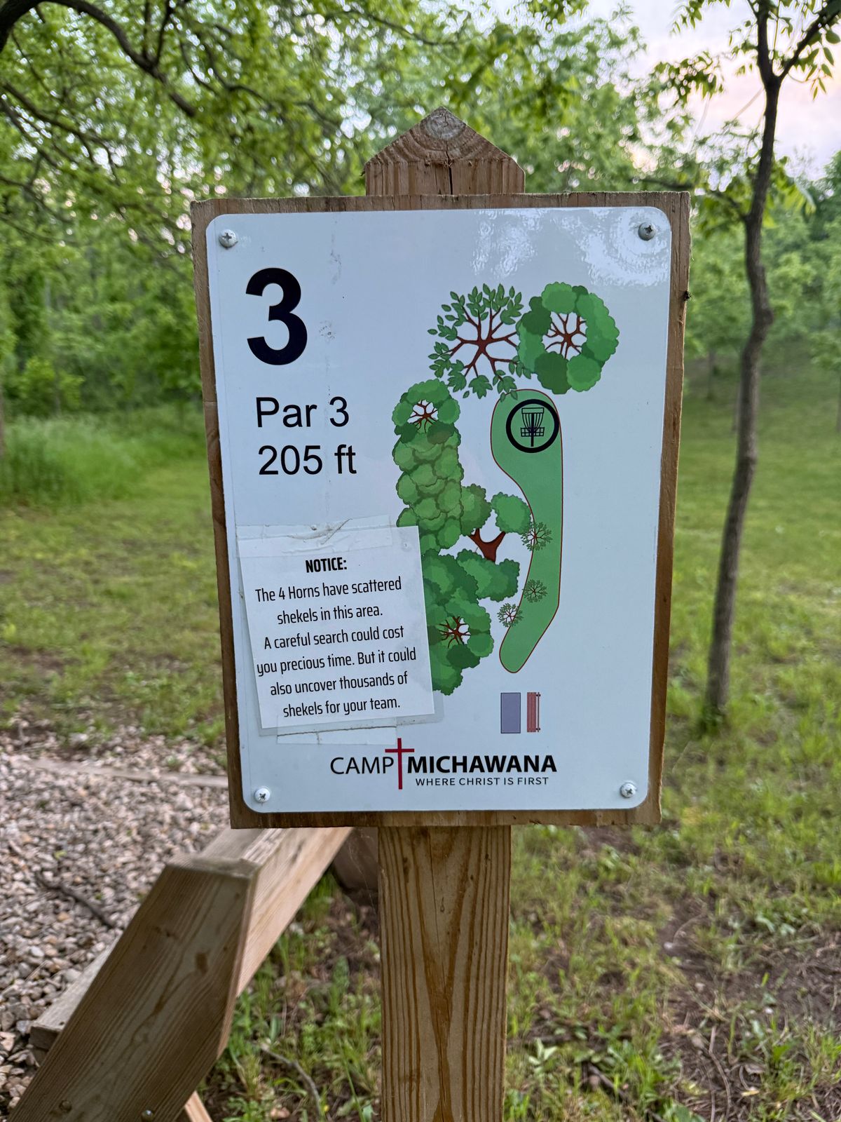 Hole 3 Sign