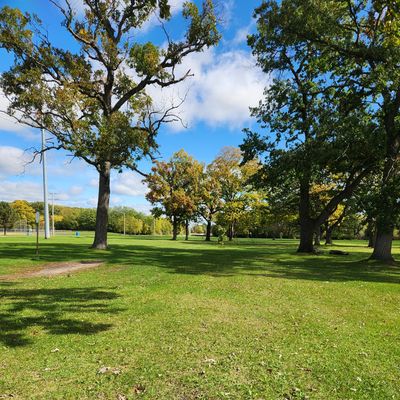 Hole 1 long tee