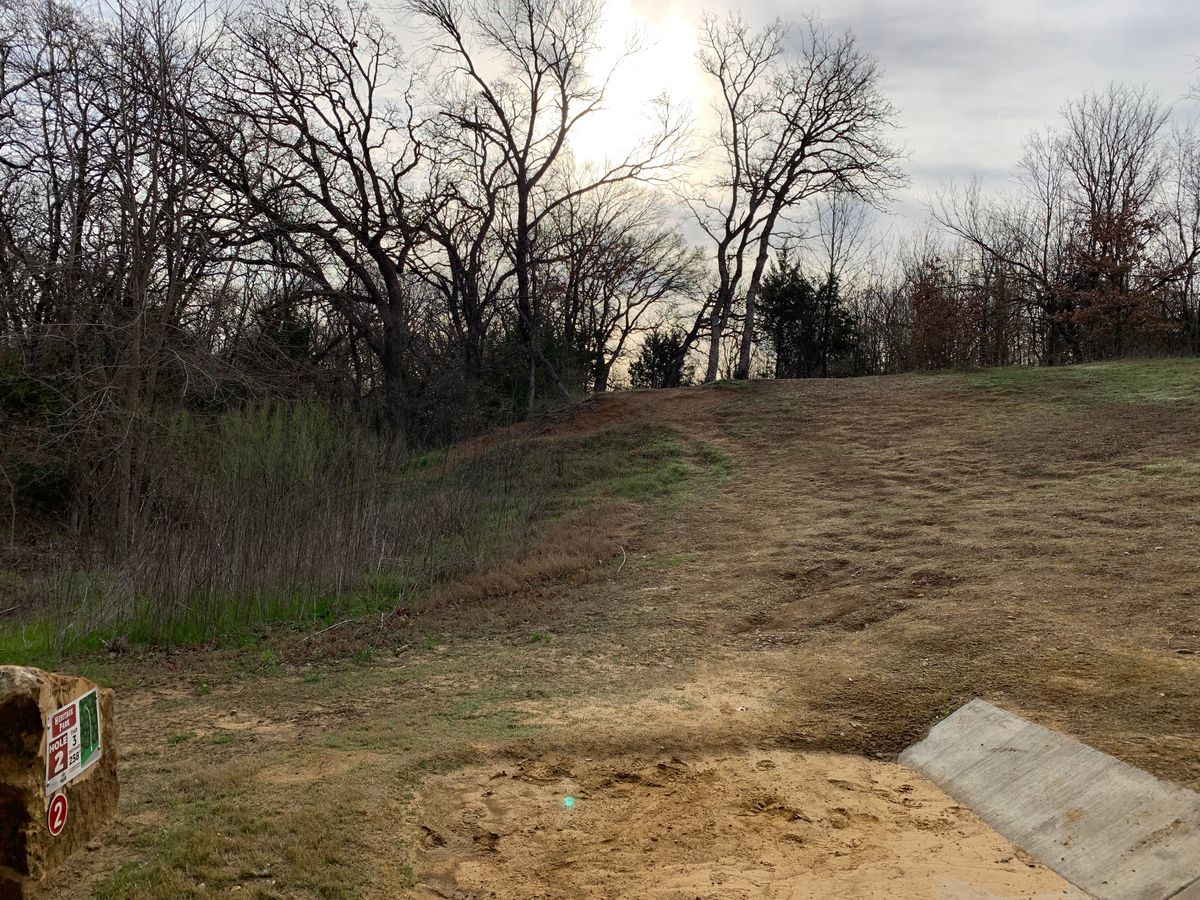 Tricky uphill dogleg left 3-7-2020