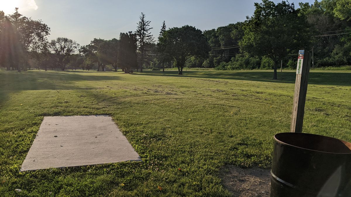 Tee #17