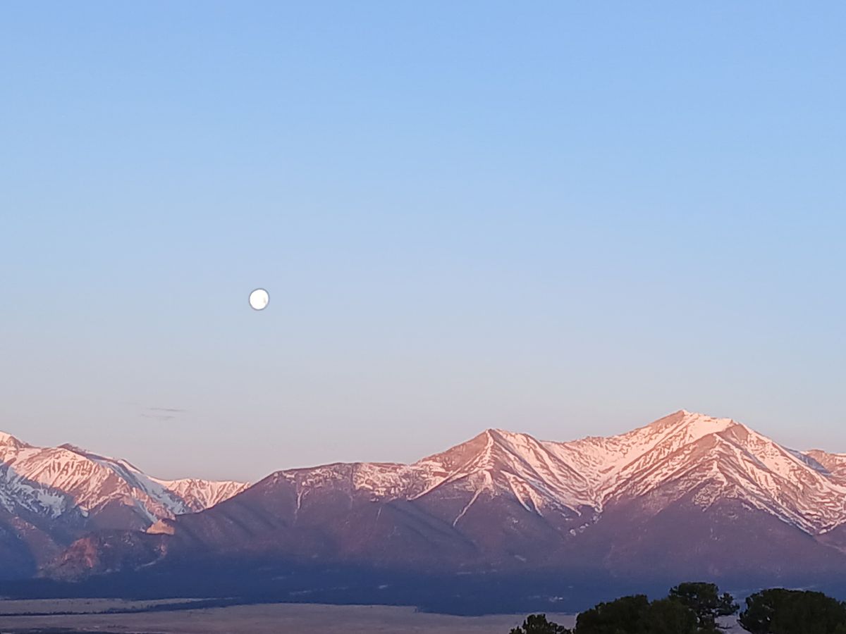 Morning moon from the circle off #18