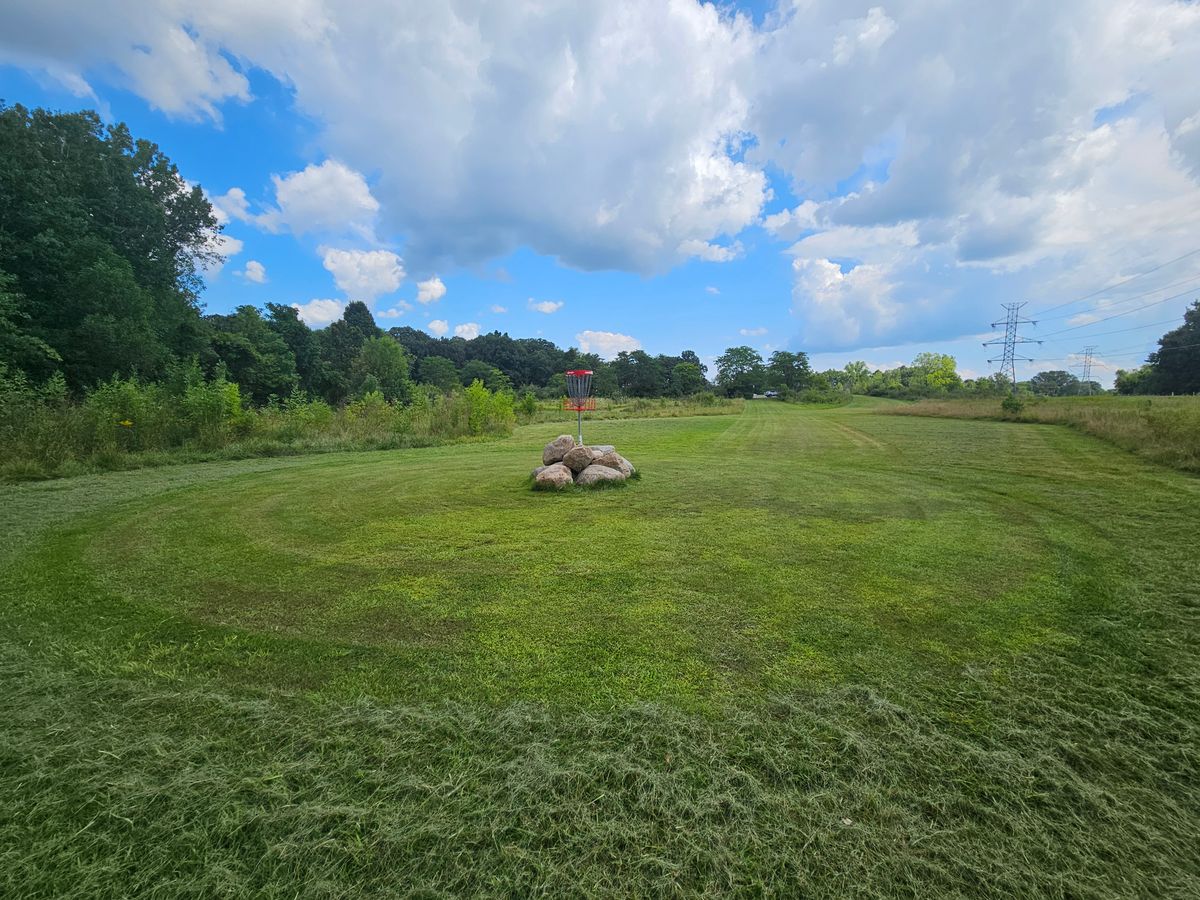 Hole 1, freshly mowed...