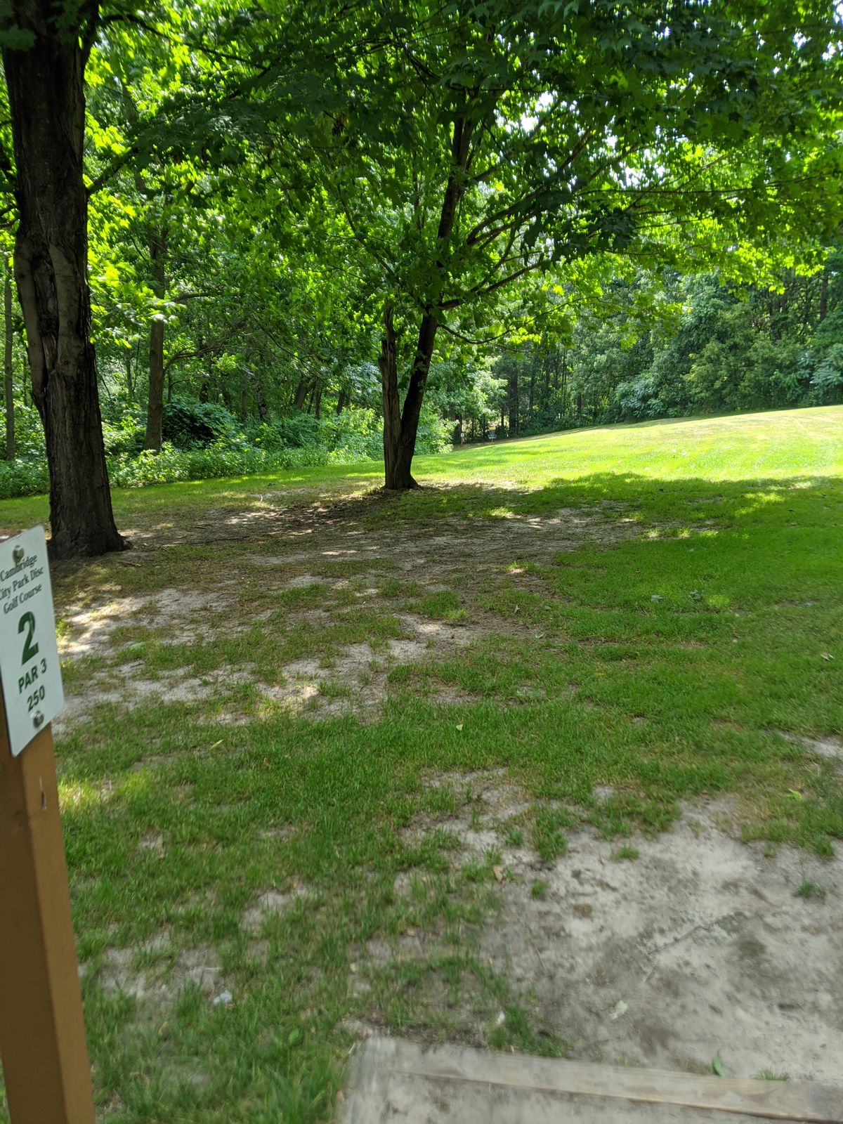 Hole 2 tee