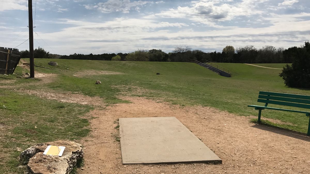 Hole 4