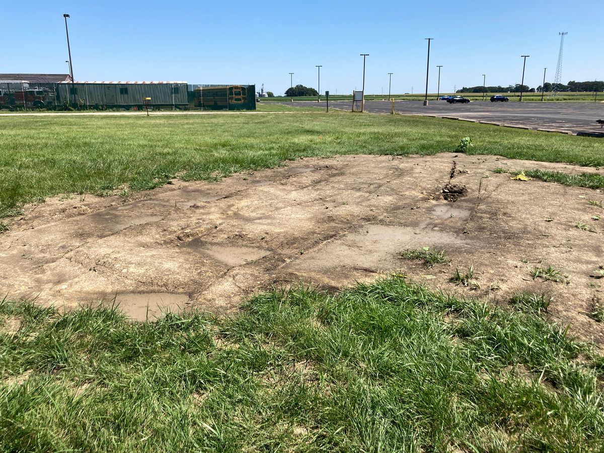 Mud bunker