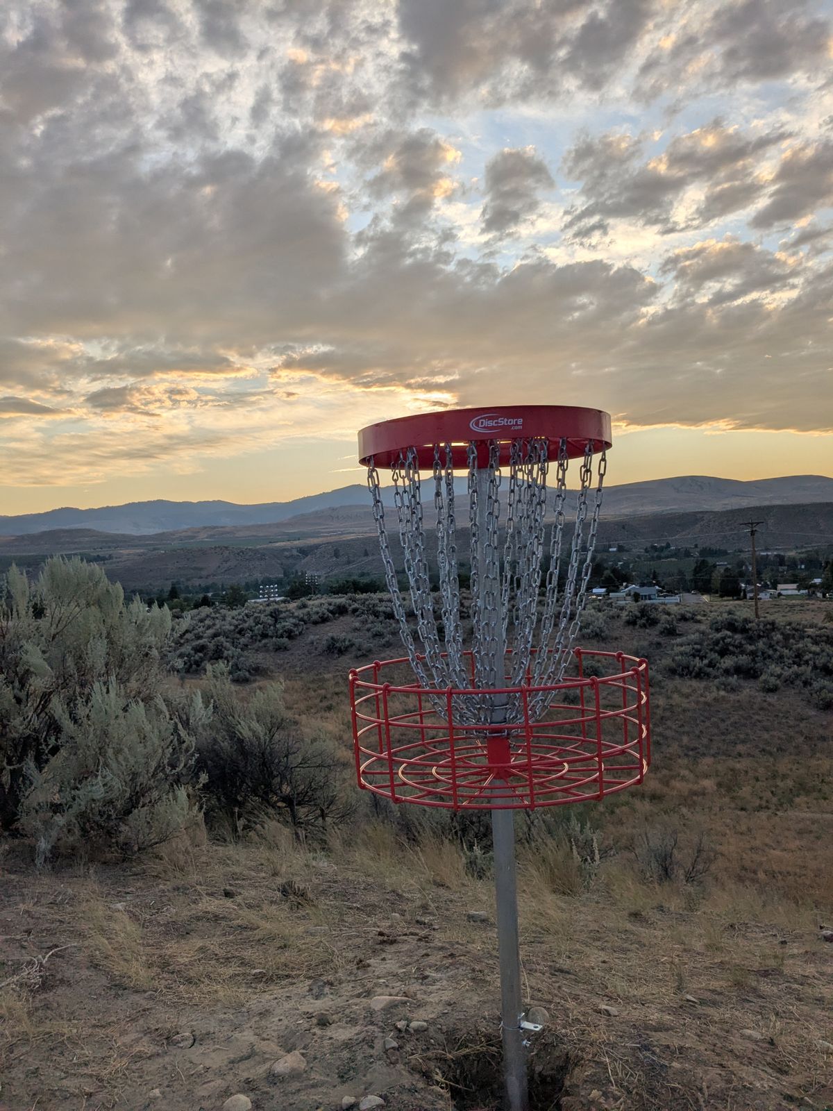 Hole 2 basket