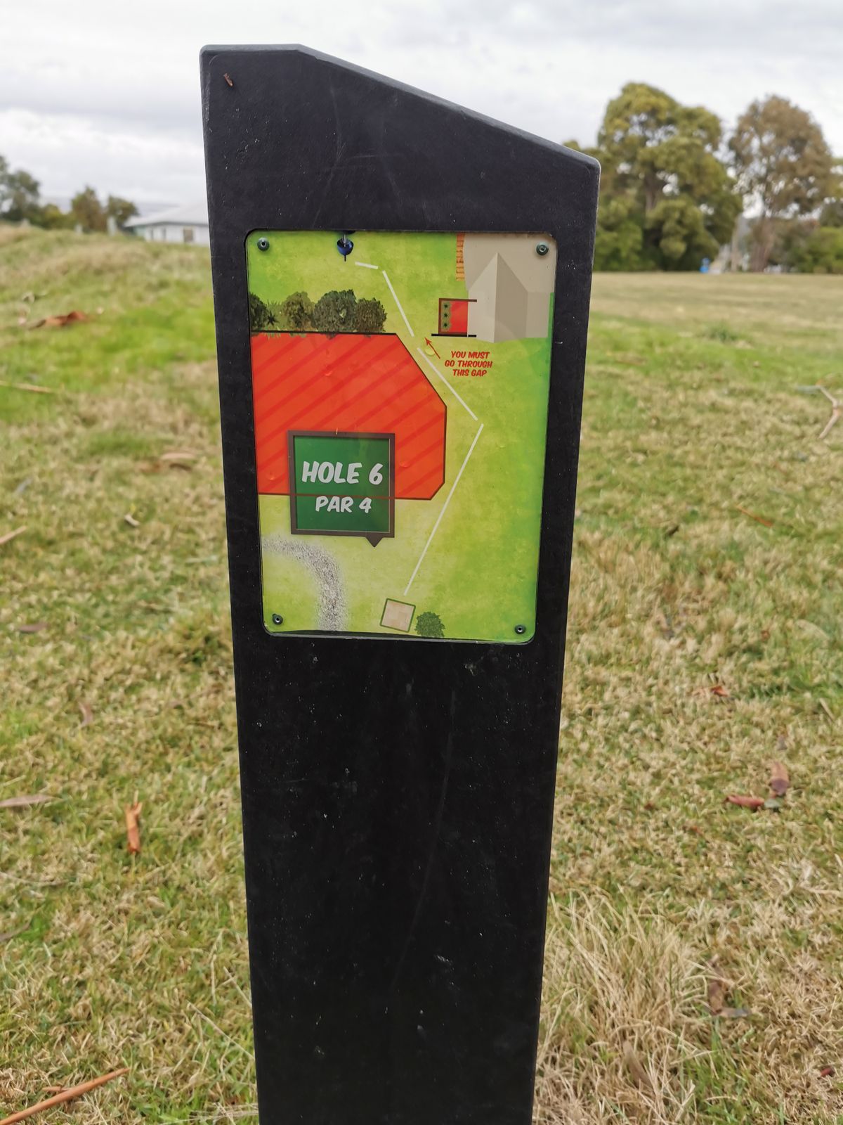Hole 6, Obstacle Course is OB as is House on right side.