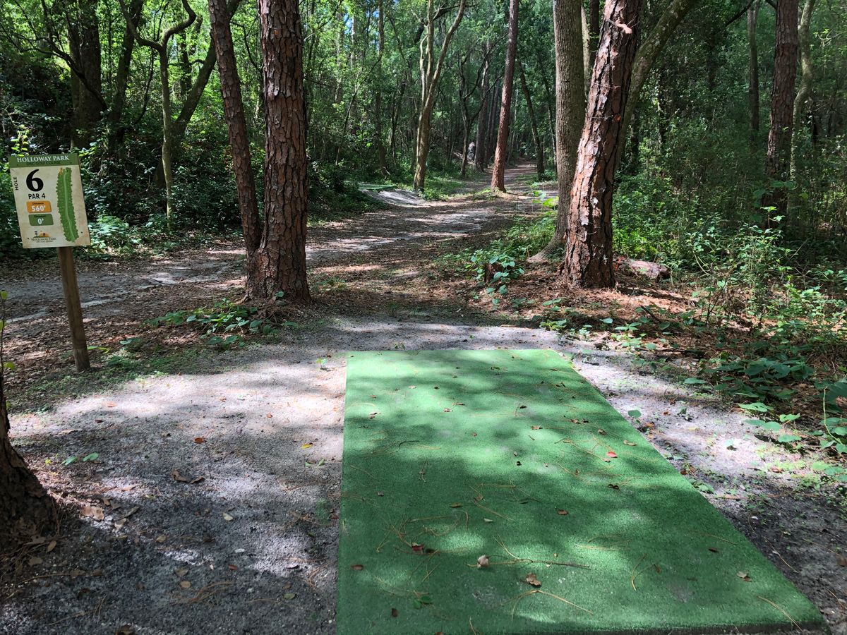 Hole 6 Long Tee Pad