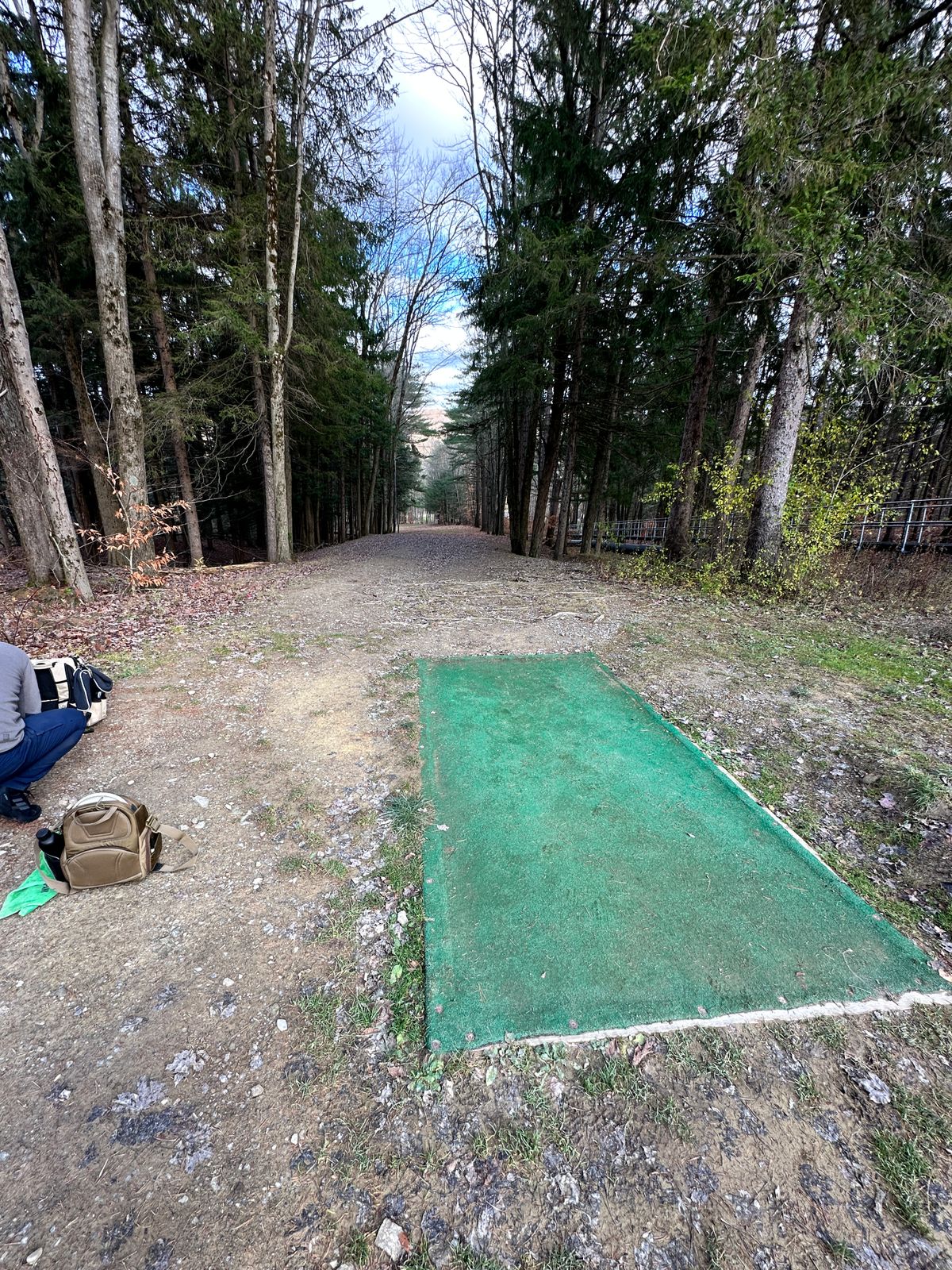 hole 1’s daunting tee shot