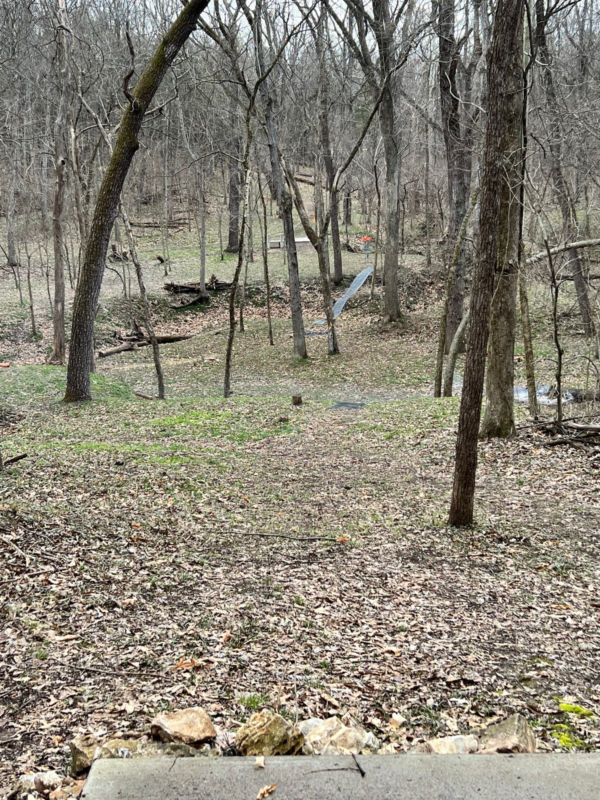 O11b. Tight line, requires distance control to keep in circle and not in ditch.