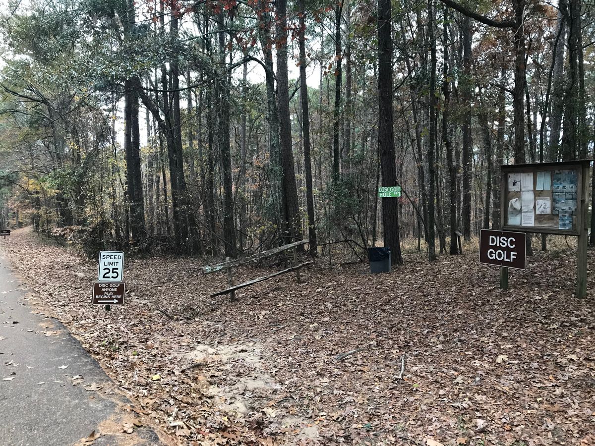 Hole 1 entrance from the road.