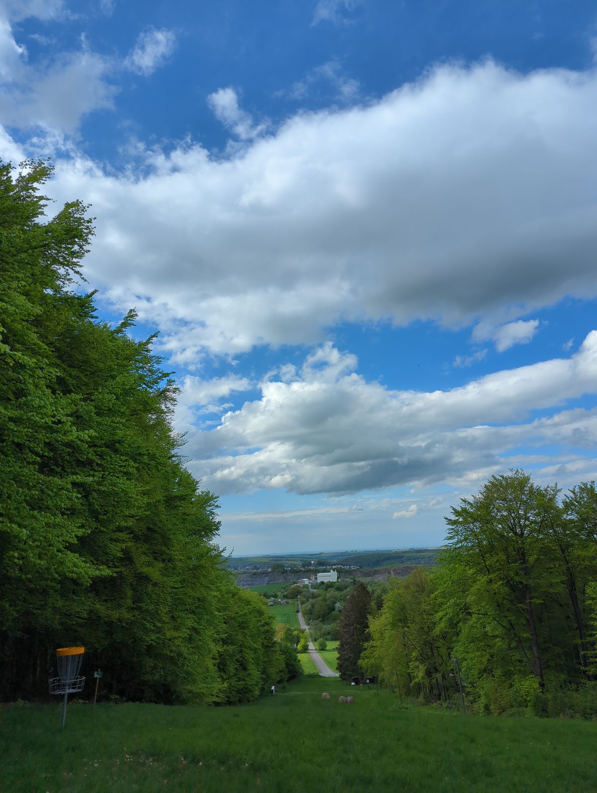 Aussicht vom Berg (Bahn 6+7)