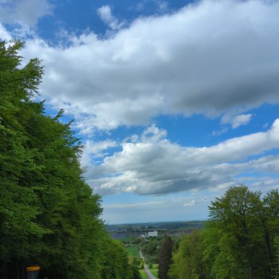 Aussicht vom Berg (Bahn 6+7)