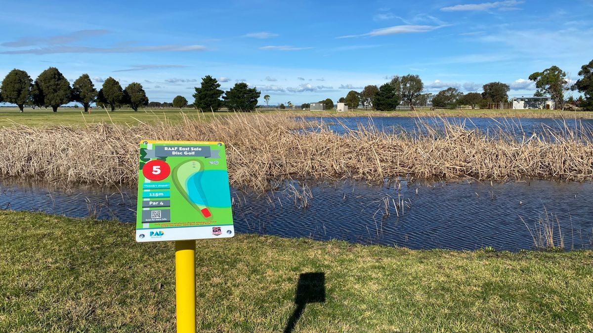 Tee at hole 5