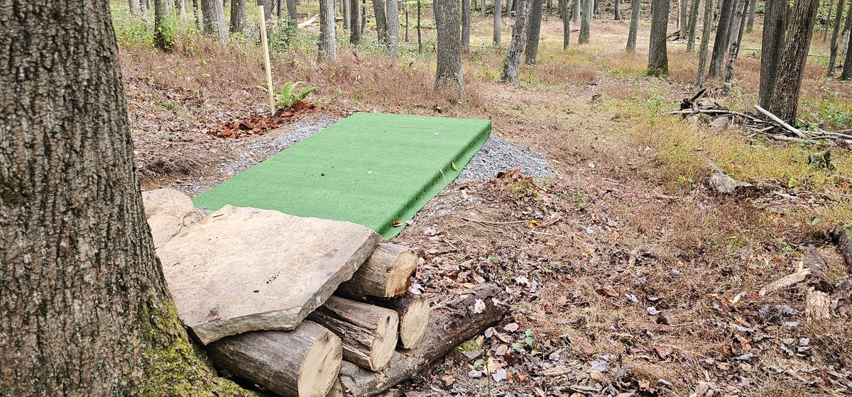 14 Blue tee with natural bench.