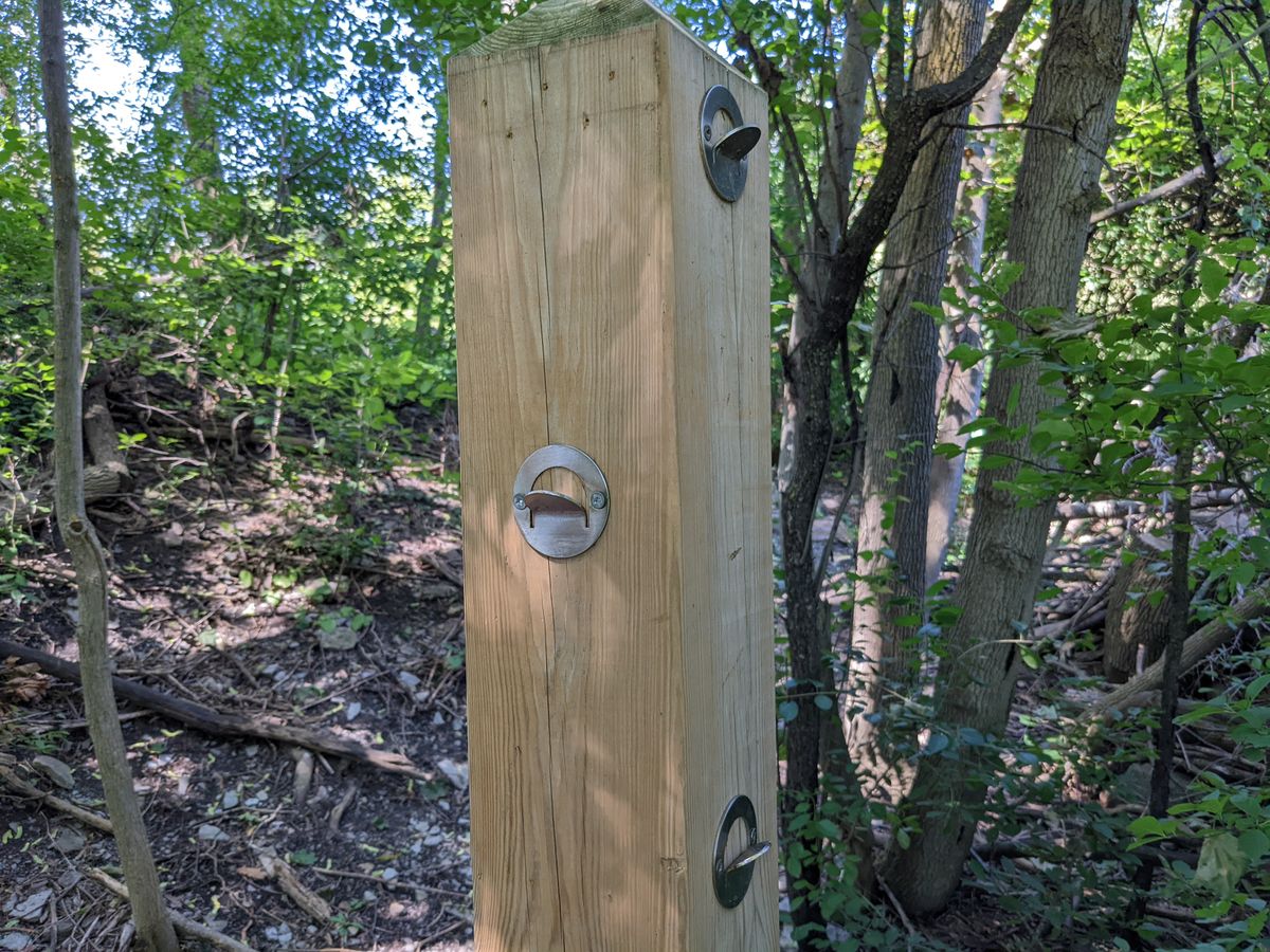 Bag hooks available at each tee pad.