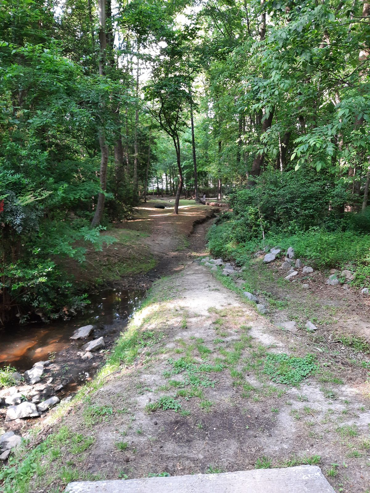 Hole 1 White Tee