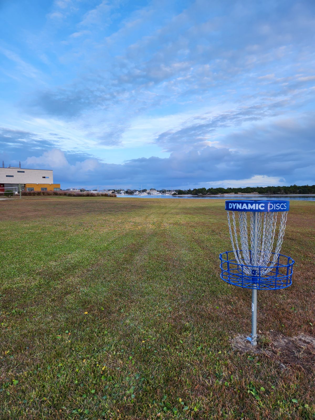 Hole 9 is the only 300ft hole on the course.