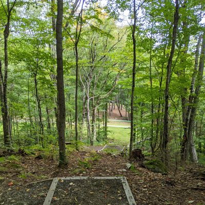 Really fun course that lets you play for free if you hike up the hill, which isn't that bad!