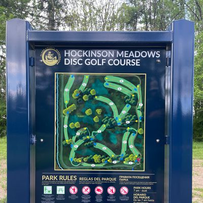 Course map at hole 1. Tee signs show distances but not locations. Map helps ID where baskets are.