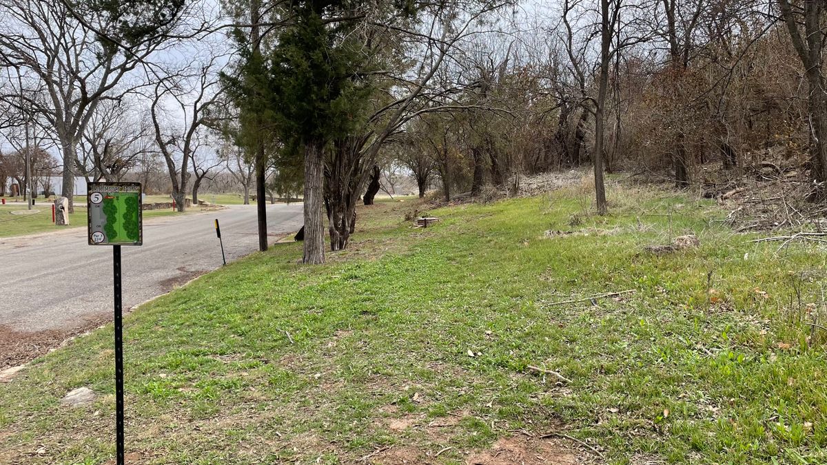 Hole 5