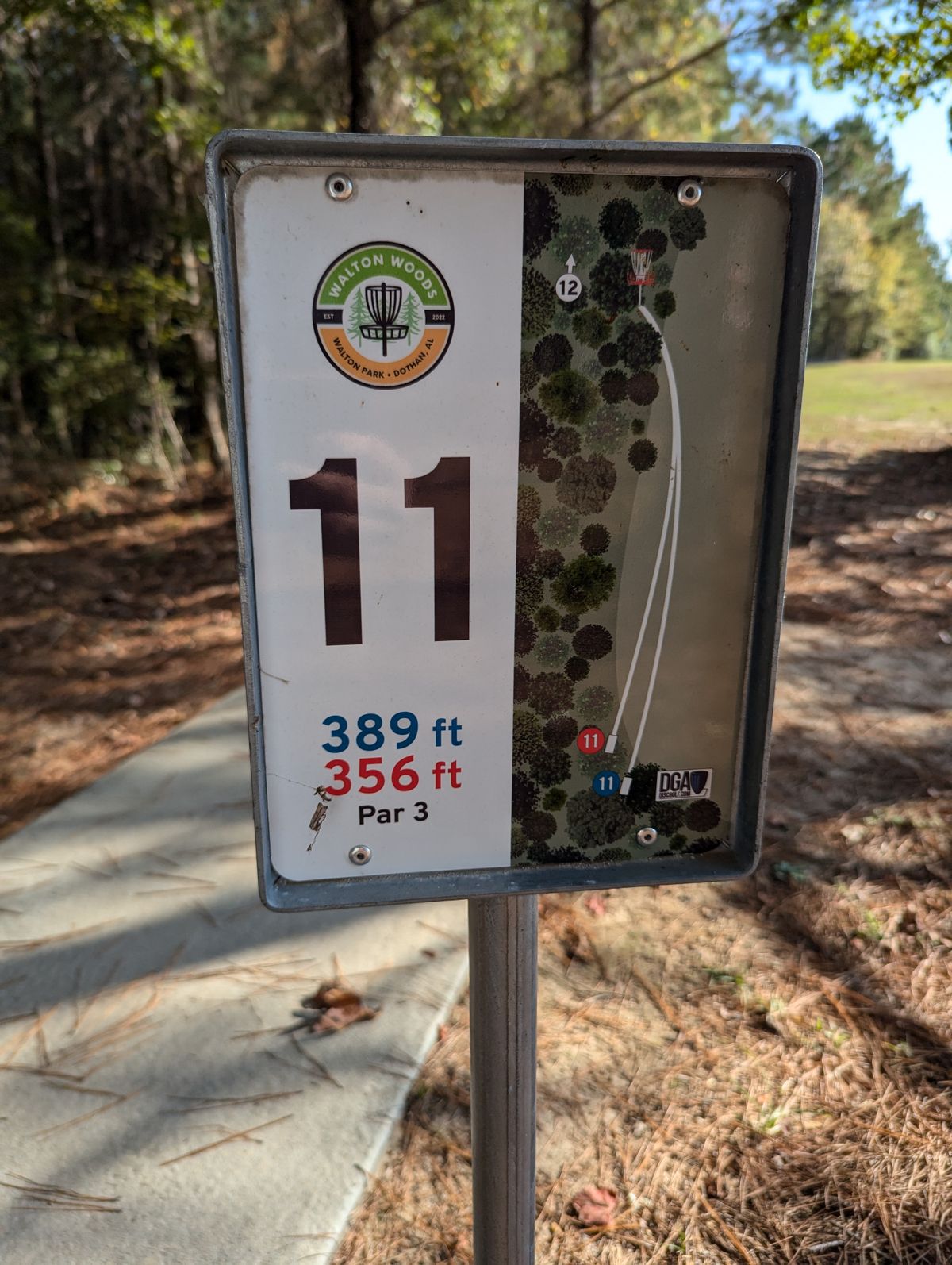 Tee sign of 11