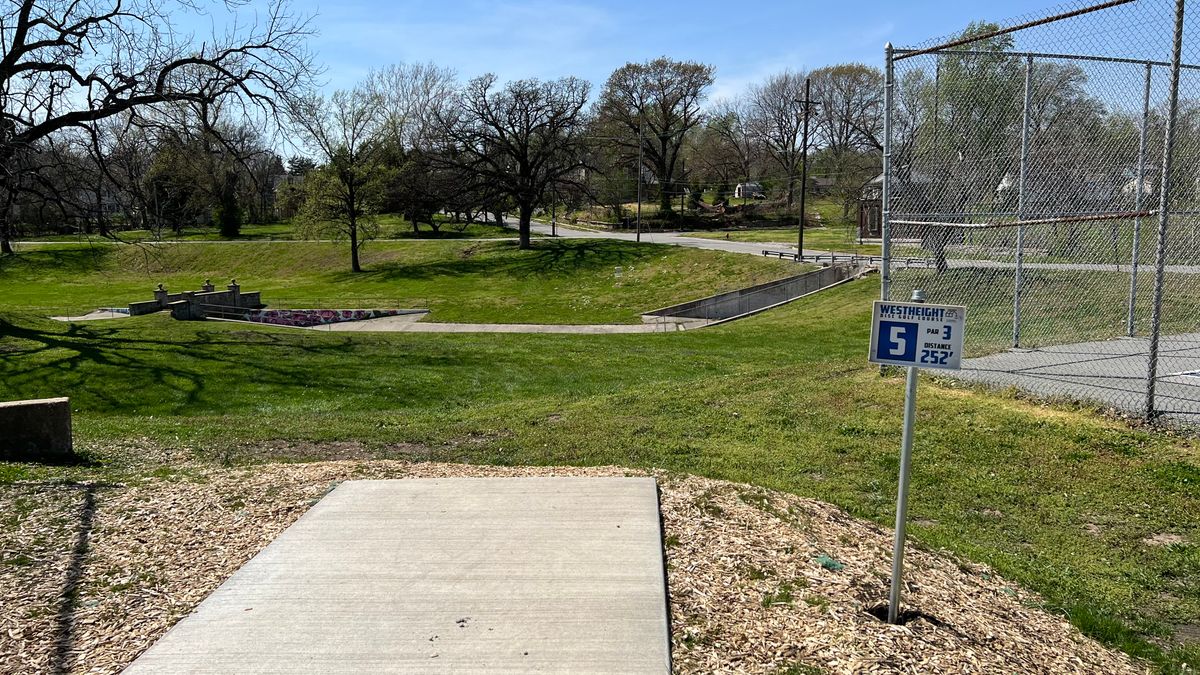 Hole 5