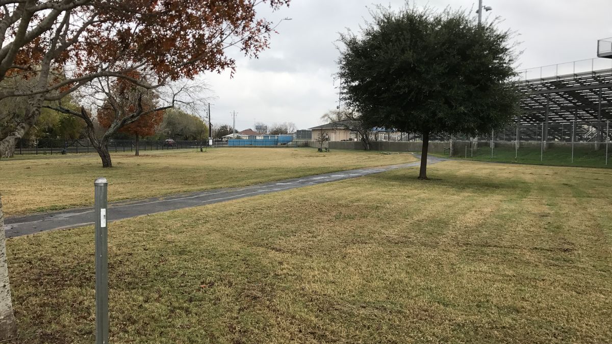 Hole 8