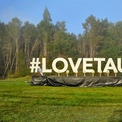 The Love Taupō stage is a temporary addition to help the club run tournaments.