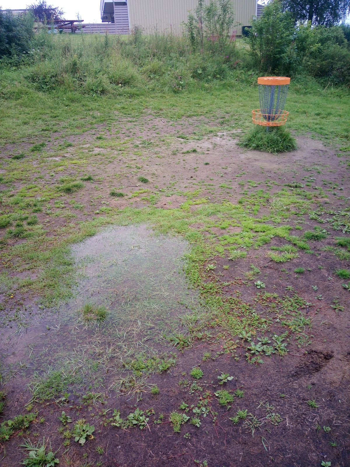 Veldig bløtt etter regn. (Slipp bekken fri!)