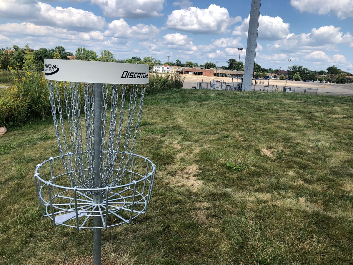 Hole 7 basket