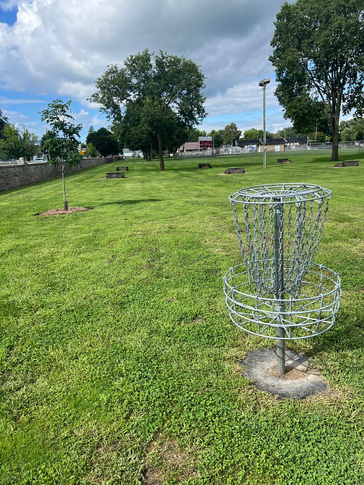 Hole 6 basket