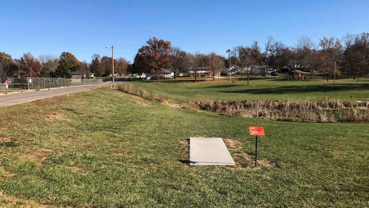 Hole 9