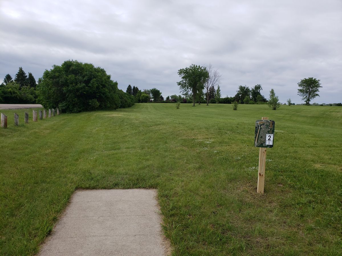 Hole 2 tee