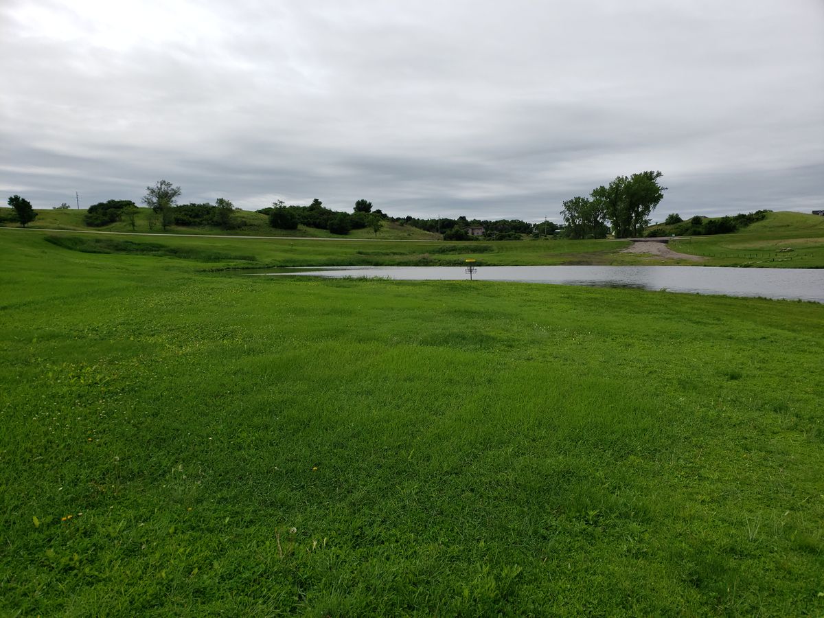Hole 9 A pin.