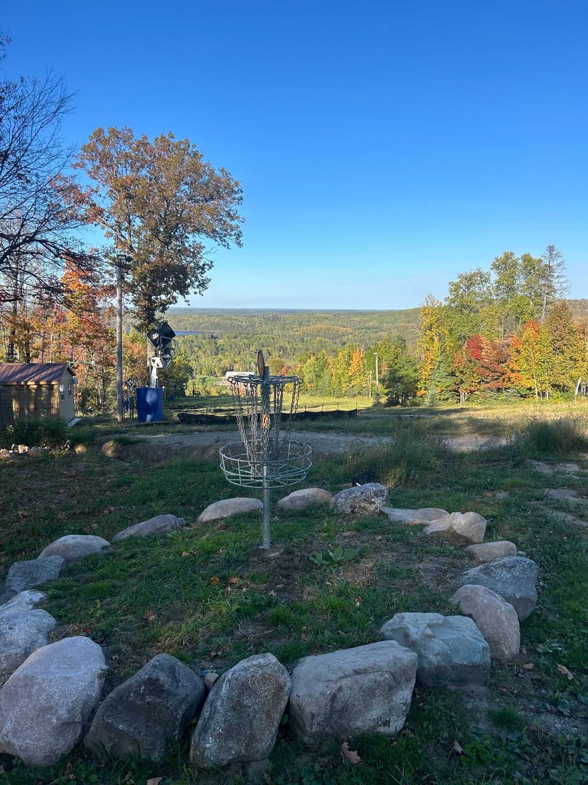 Hole 6 basket with view