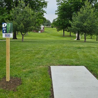 Hole 1 tee