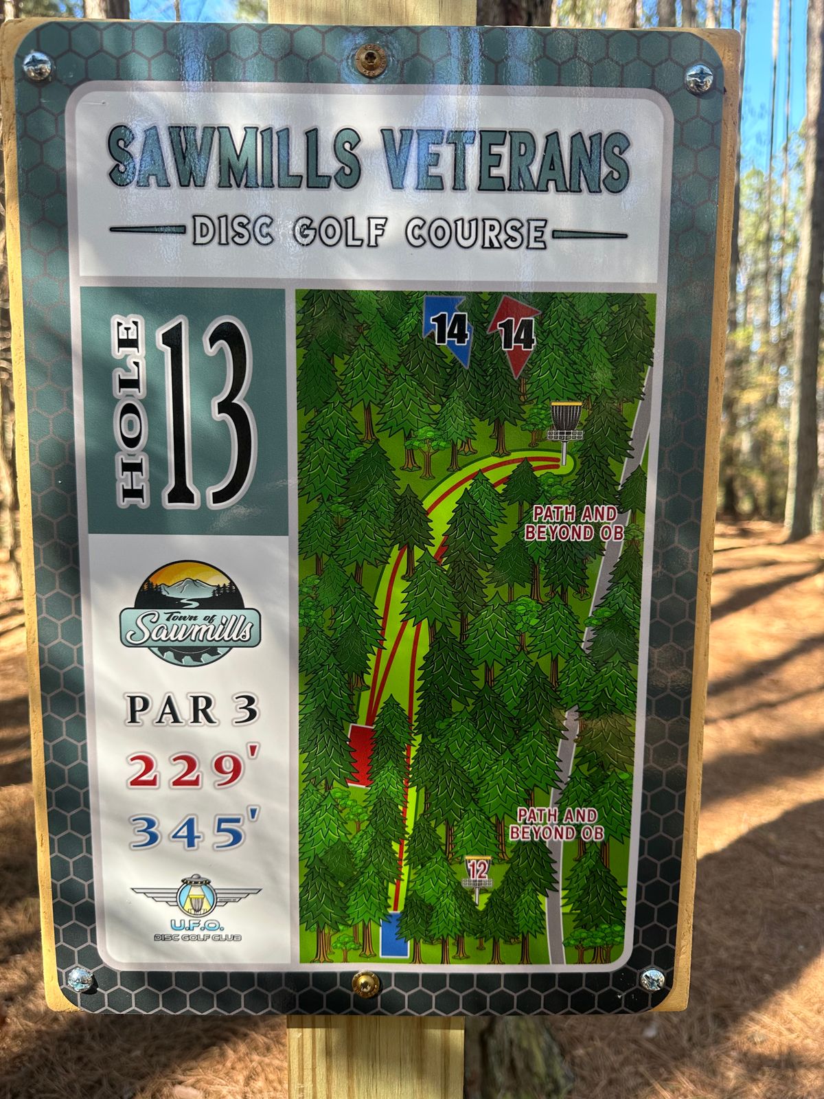 Hole 13 tee sign