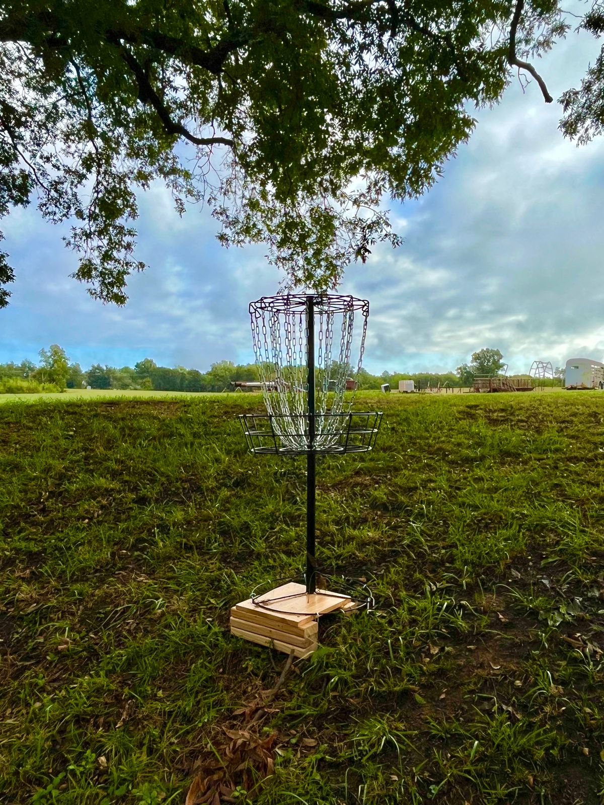 Hole 3 basket