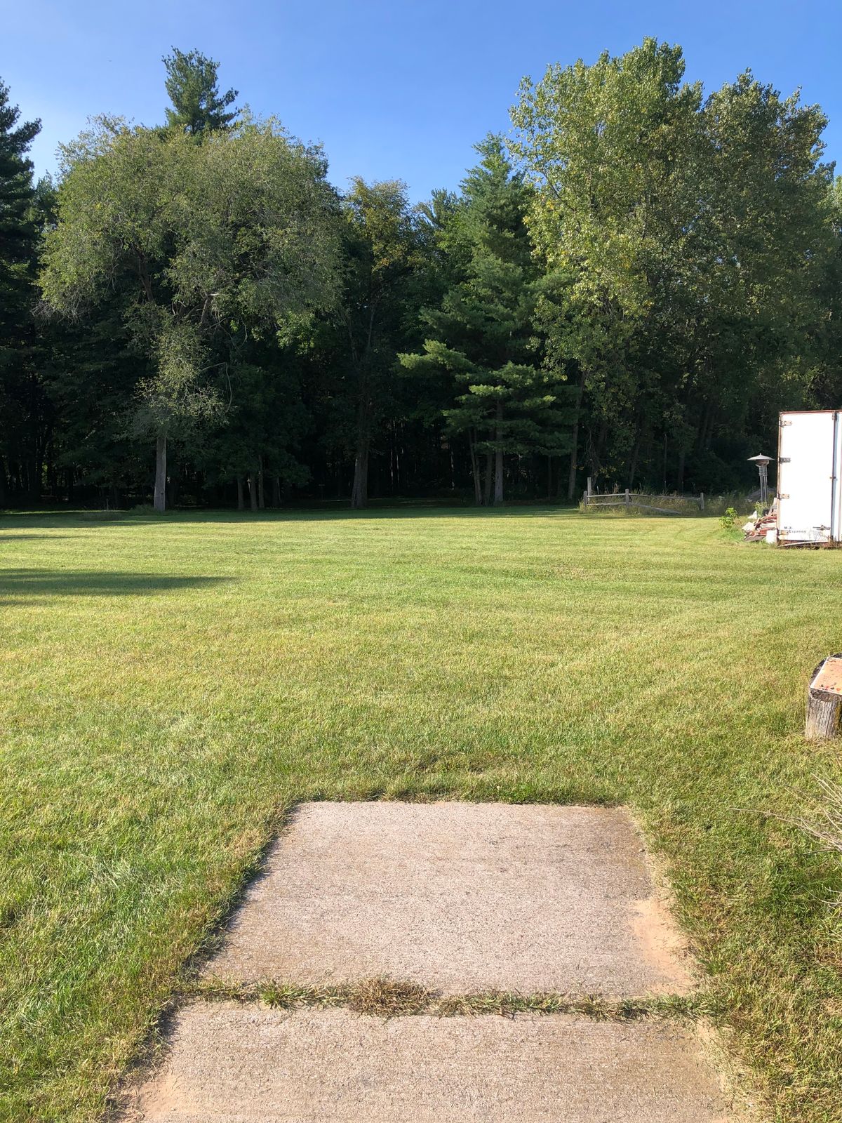 Hole 4 Tee