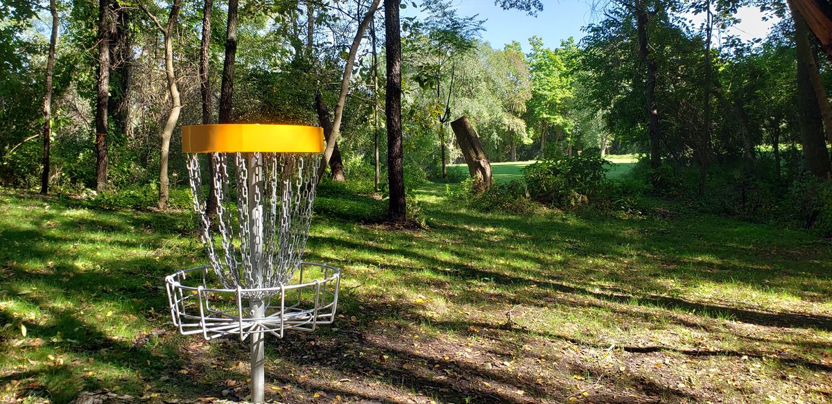 Hole 3 basket