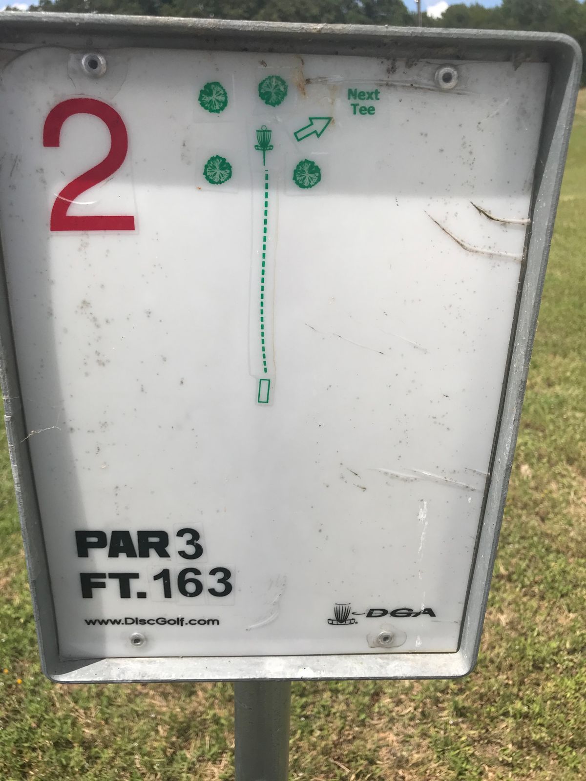 Hole 2 tee sign