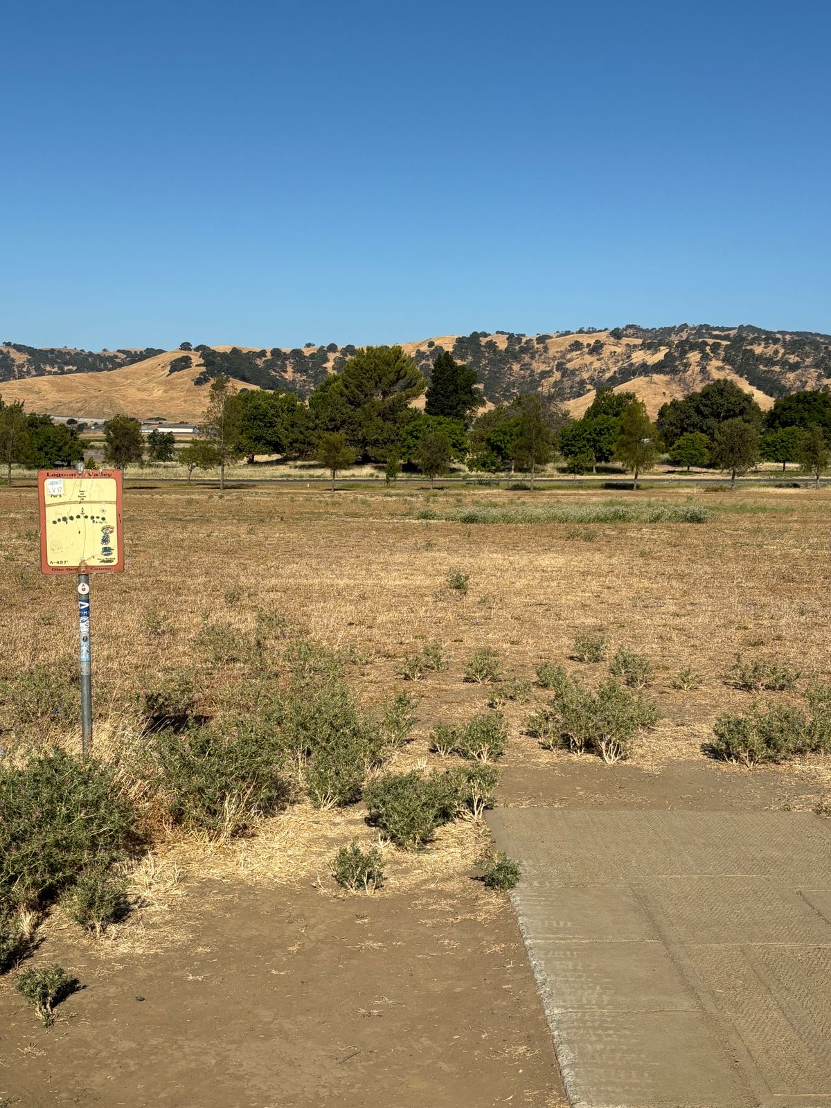 Lagoon Front Hole 17